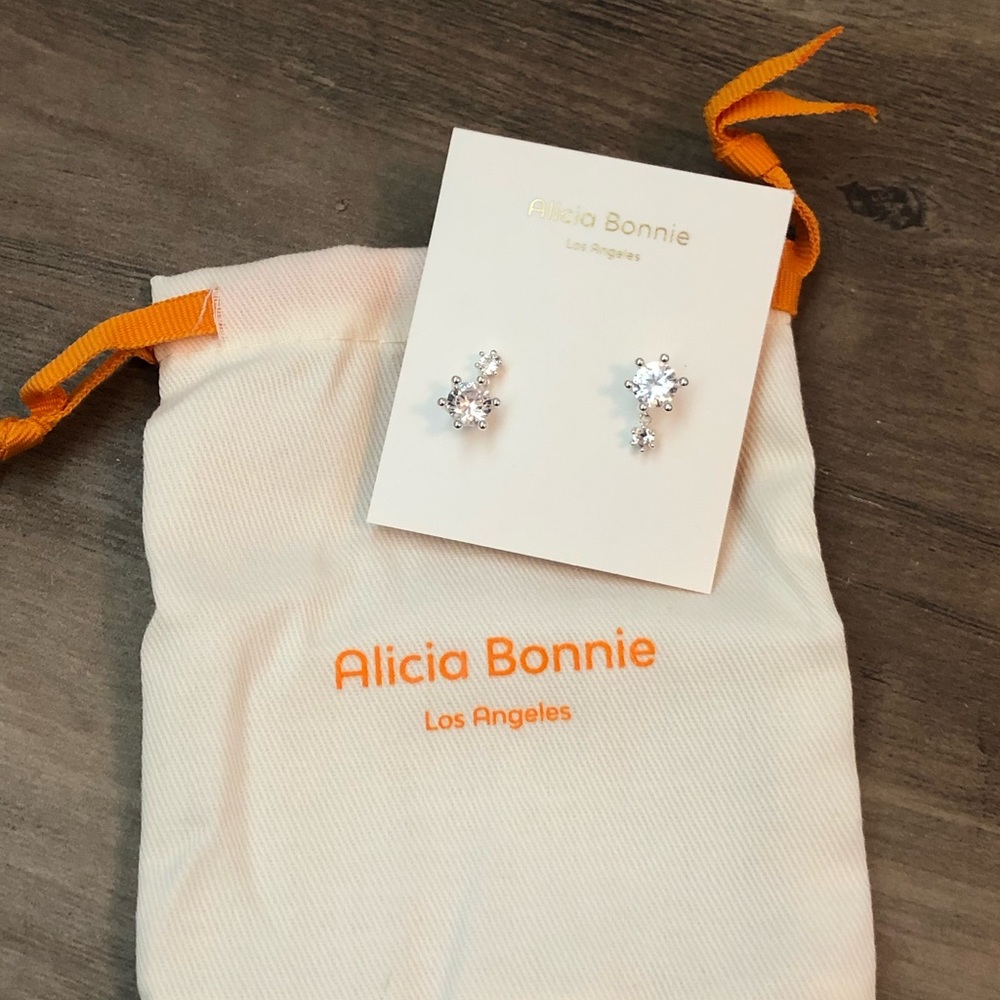 New Alicia Bonnie Echo silver earrings - Picture 2 of 5